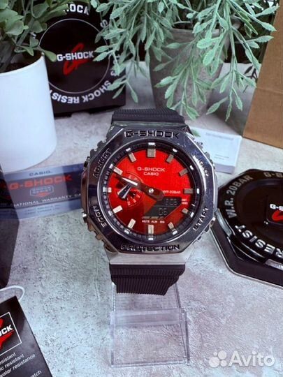 Часы Casio G-Shock GM-2100