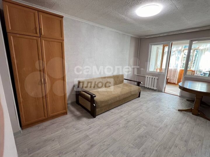 2-к. квартира, 45 м², 5/5 эт.