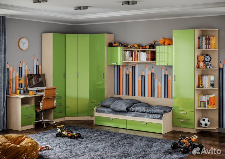 Детский письменный стол