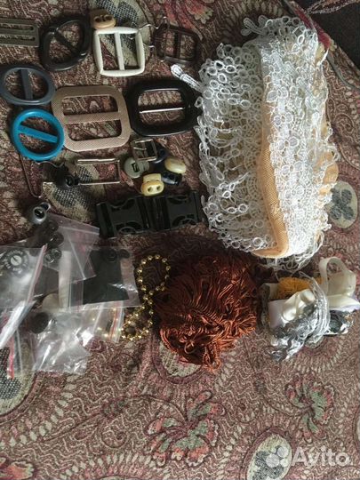 Ткани пакетом, фурнитура для шитья