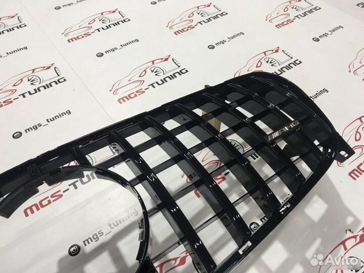 Решетка на Mercedes GLA GT Style Black 16-н.в AMG