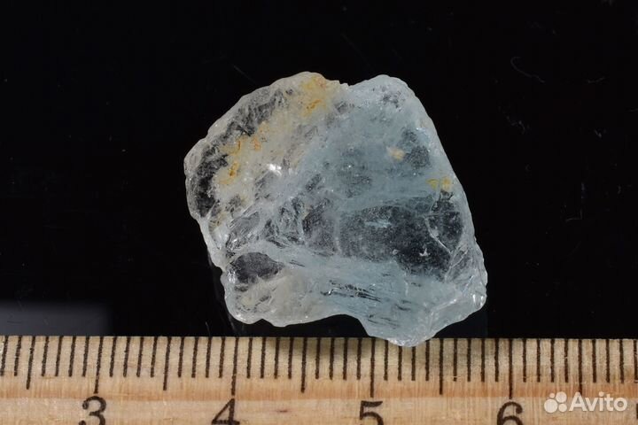 Голубой топаз. Лот №268