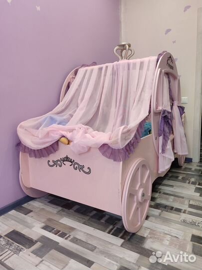Детская кровать карета