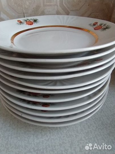 Сервиз чайный кофейный Рига шишки СССР