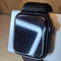 Apple Watch SE 2 44mm