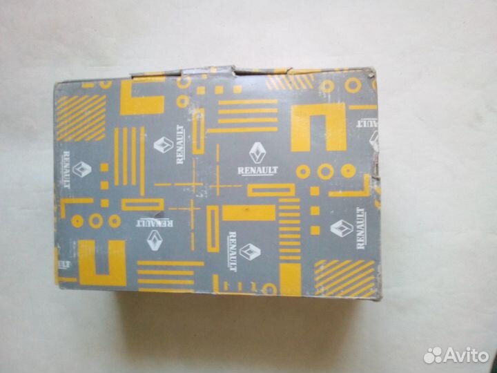 Тормозные колодки задние на Renault Logan 1