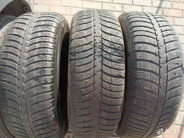 Kumho I'Zen KW23 98H