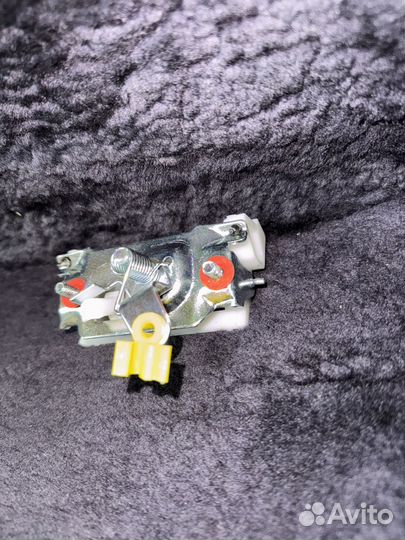 Ручка двери крышки багажника наружная Паджеро 3 4