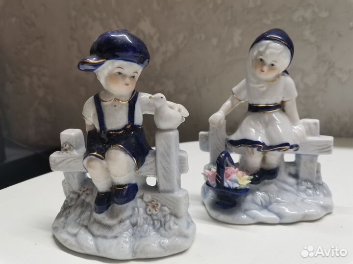 Фарфоровые статуэтки. Парные. Мальчики