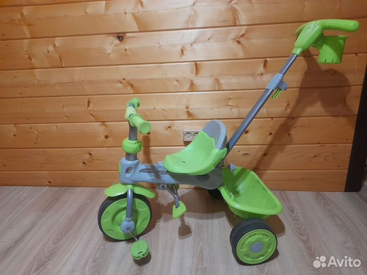 Трехколесный велосипед