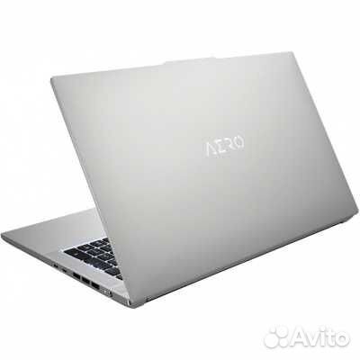 Ноутбук GigaByte Aero 17 XE5-73RU744HP - новый