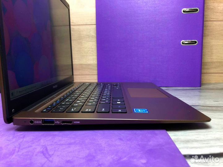 Лёгкий ноутбук для бизнеса с SSD