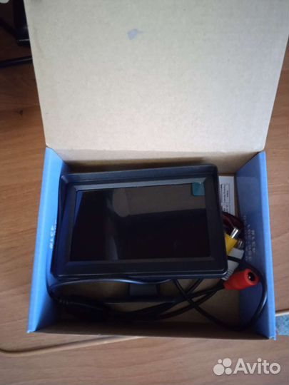 Монитор для камеры заднего вида