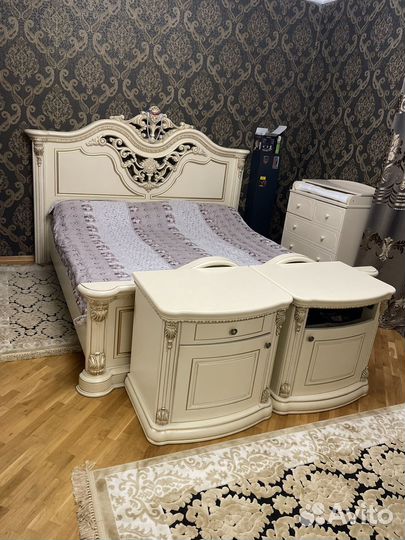 Спальный гарнитуры бу