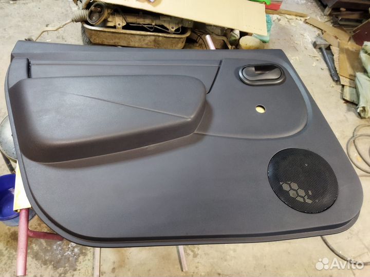 Обшивка для дверей largus