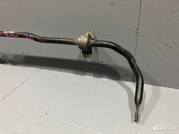 Стабилизатор передний Volkswagen Golf 6