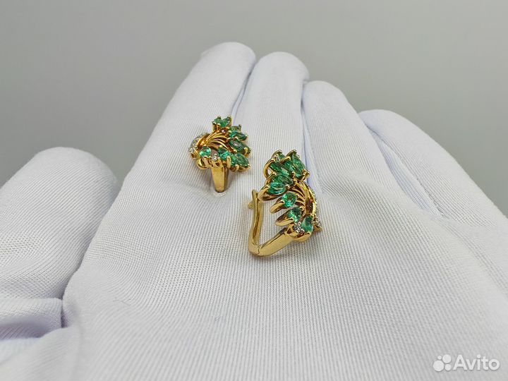 Золотые Серьги 750 пробы с бриллиантами. Рассрочка