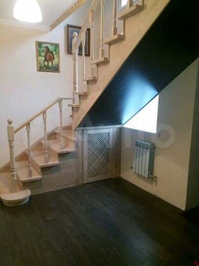 Дом 240 м² на участке 15 сот.