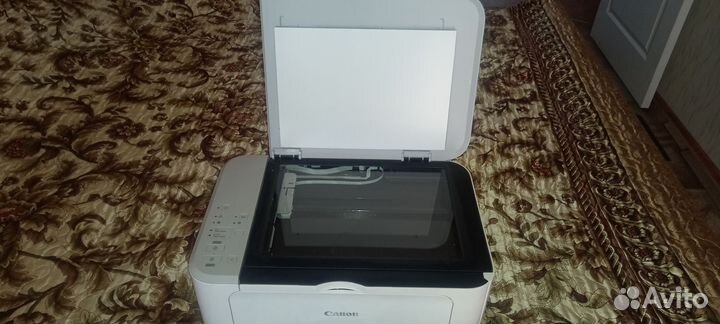 Цветной струйный принтер canon
