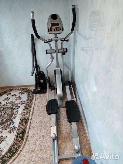 Эллиптический тренажер