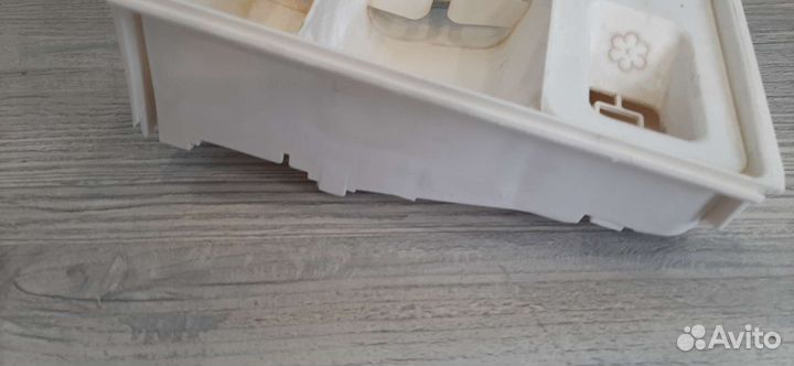 Бункер порошка indesit индезит 174001827