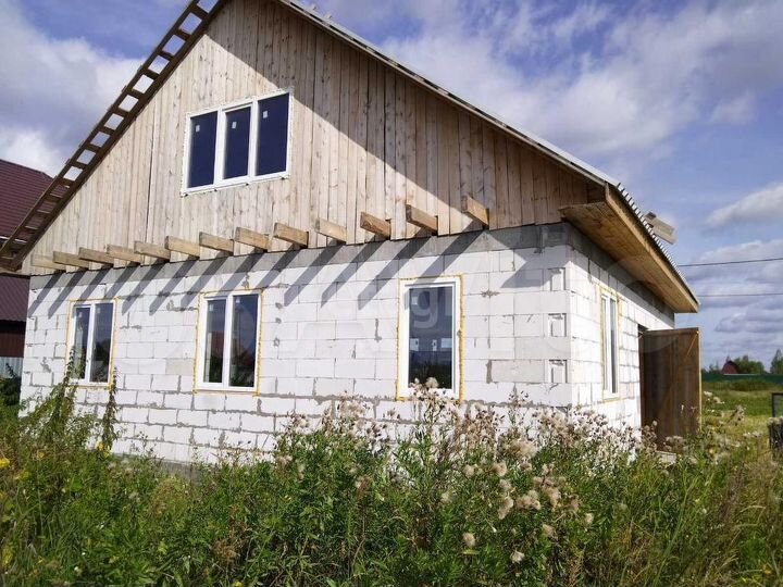 Дом 98 м² на участке 17,2 сот.