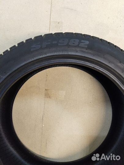Sunfull SF982 255/45 R20