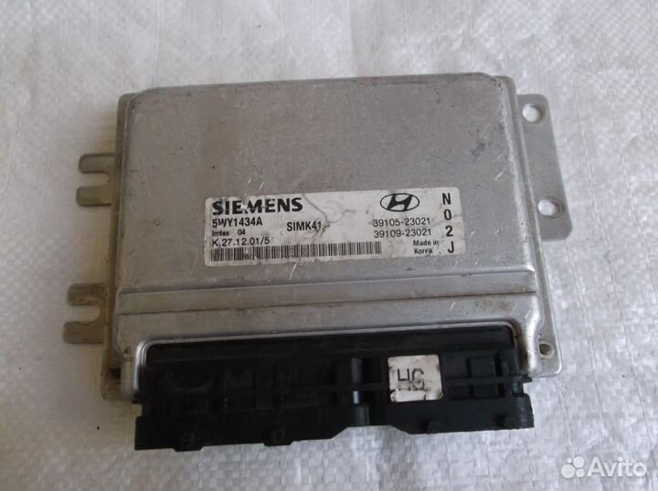 Блок управления Hyundai 3910523021 3910923021