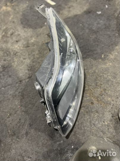 Фары на ford focus 3