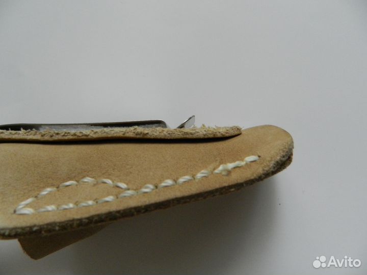 Кожаный чехол для зажигалки со скобой