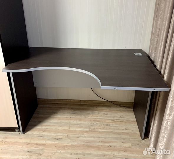 Стол руководителя