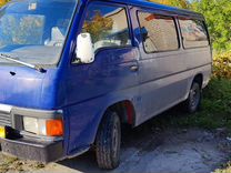 Nissan Urvan 2.7 MT, 1989, 180 000 км, с пробегом, цена 180 000 руб.