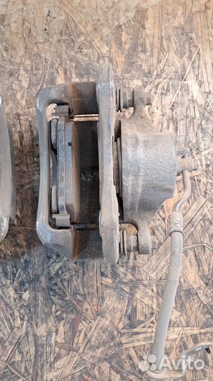 Суппорт передний Kia Sportage 3 2013г