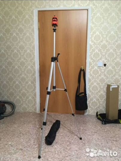 Штатив для фототехники