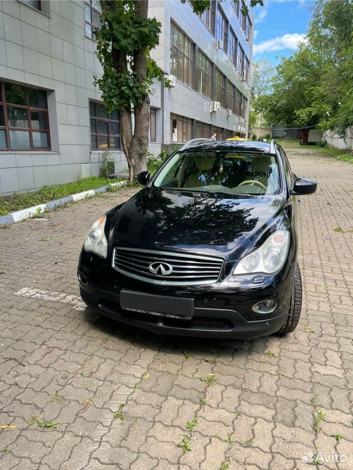 Infiniti QX50 2.5 AT, 2014, 198 000 км