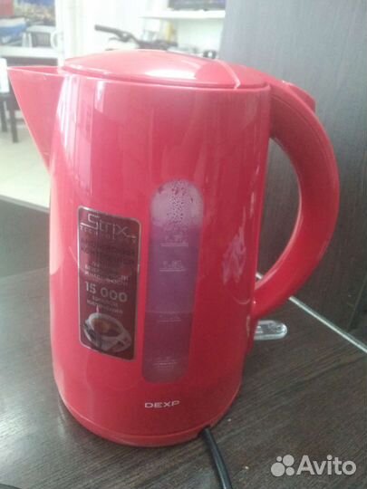 Чайник Dexp красный