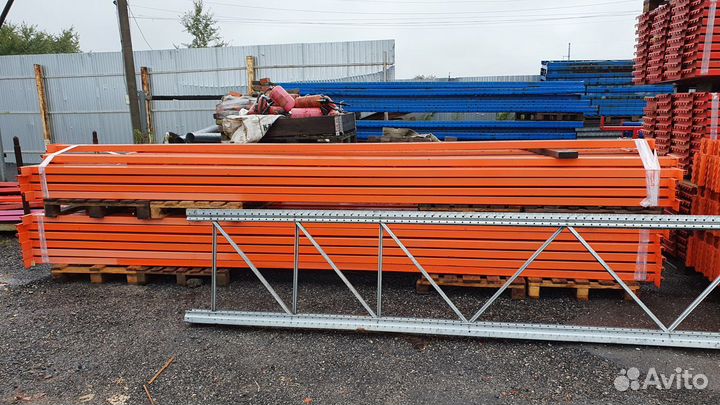 Стеллажи паллетные и полочные бу