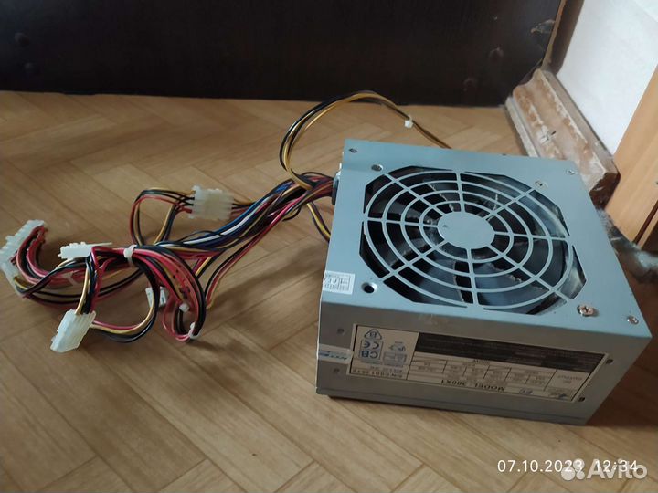 Компьютерный блок питания на 230V