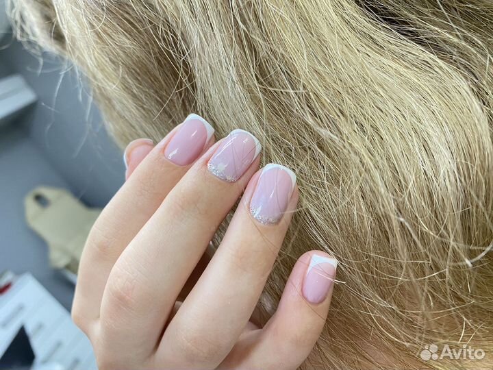 Маникюр, педикюр