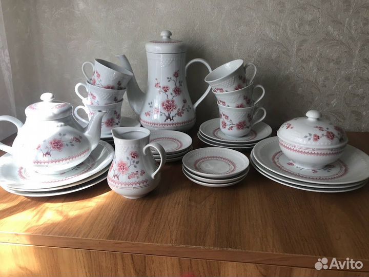 Фарфоровый чайный сервиз гдр