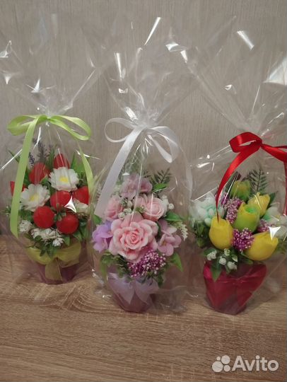 Мыло ручной работы, букеты