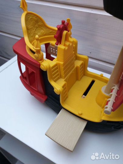 Интерактивный пиратский корабль