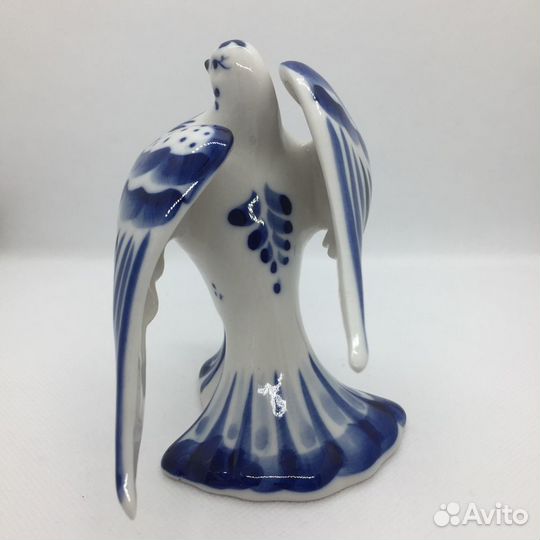 Скульптура гжель пара голуби