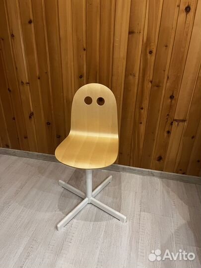 Детский стол и стул IKEA