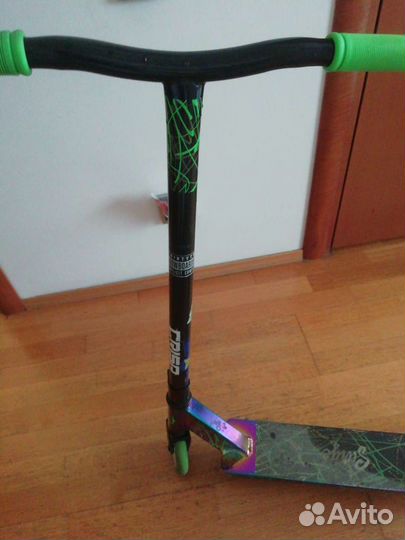 Трюковой самокат