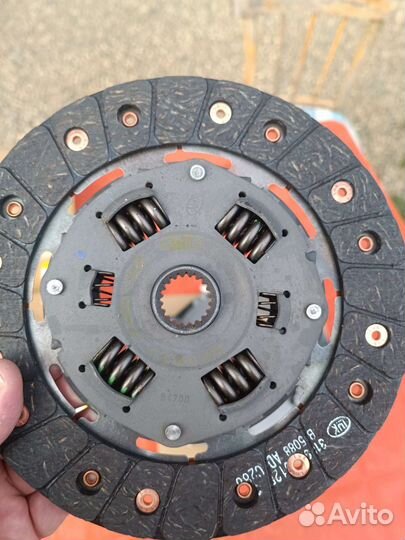Комплект сцепления ваз Luk 620305100
