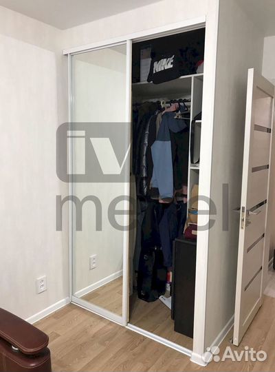 Встраиваемый шкаф