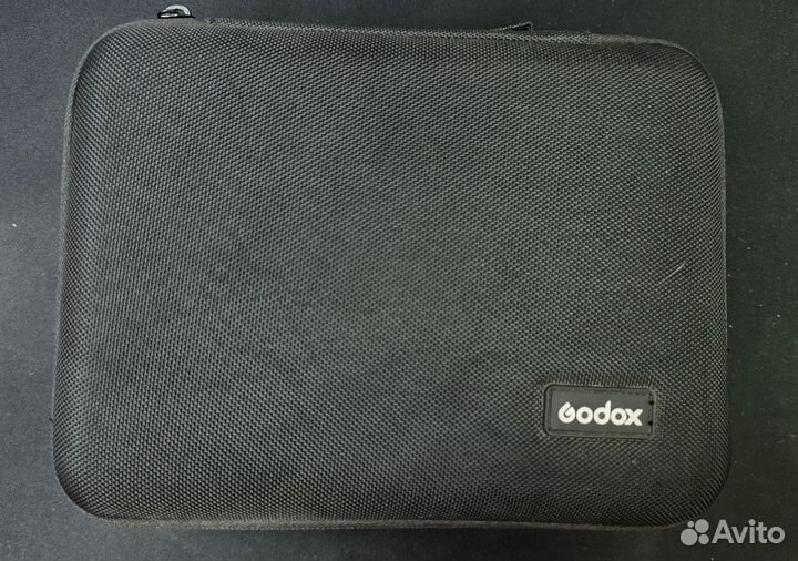 Фотовспышка Godox AD200