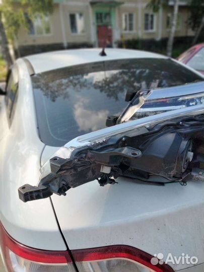 2 Фары toyota corolla e 180 рестайлинг