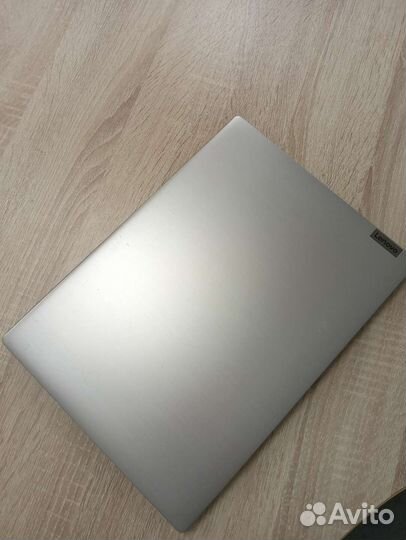 Ноутбук lenovo